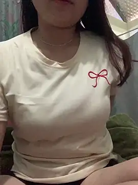 Snapshot of Anna-sexyy chatting on February 18, 2026, 1:12 am Anna-sexyy online show from February 18, 2026, 1:12 am