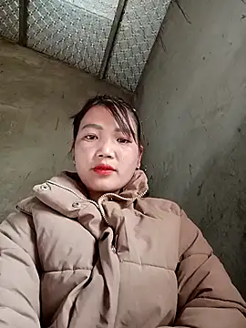 Maymayx2 online show from November 28, 2025, 7:44 am