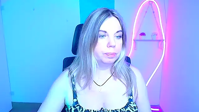 Amanda Swannn online show from March 28, 2026, 7:08 am