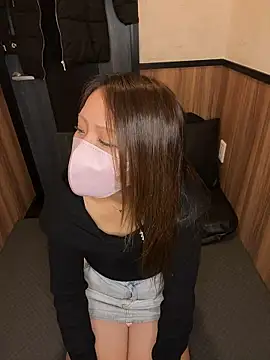 RAN room online show from December 17, 2025, 11:33 pm