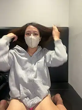 RAN room online show from January 12, 2026, 11:32 pm