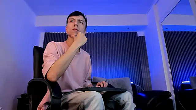 Bastthianxxx online show from November 29, 2025, 7:50 pm