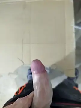 nofaceloverss online show from January 13, 2026, 2:11 pm