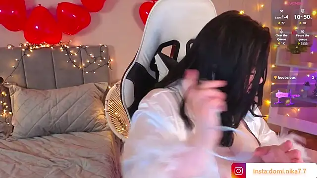 Snapshot of BiggieBoobies chatting on February 14, 2026, 10:34 am BiggieBoobies online show from February 14, 2026, 10:34 am