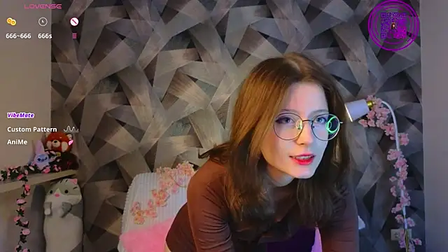 Snapshot of MonnaNoir chatting on November 29, 2025, 4:32 pm MonnaNoir online show from November 29, 2025, 4:32 pm