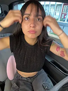 Mia fiire online show from March 24, 2026, 7:19 pm