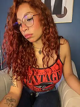 PrettyChloe  online show from March 24, 2026, 8:25 pm