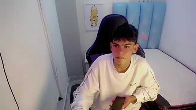 Lil babyyy  online show from December 1, 2025, 3:11 am