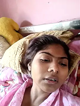 Snapshot of Cute_diya023 chatting on February 28, 2026, 5:19 am Cute diya023 online show from February 28, 2026, 5:19 am