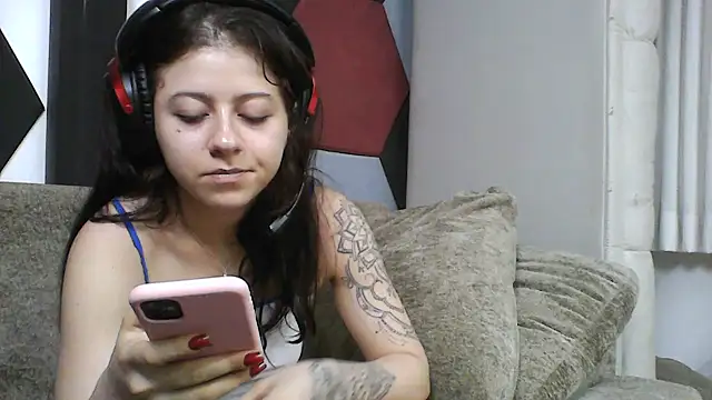 GabriellaManhas online show from January 19, 2026, 1:53 am