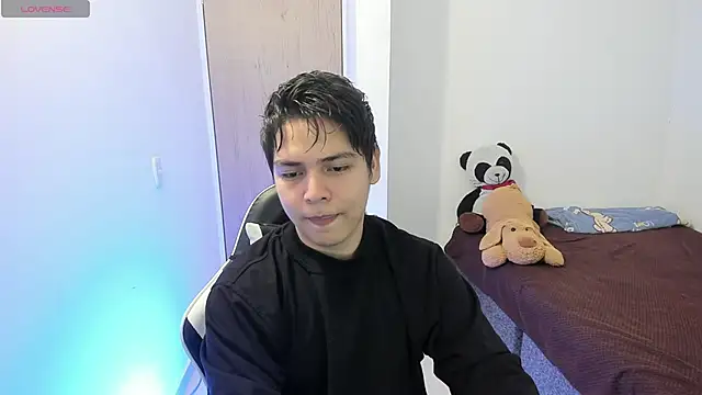 Asta YunoXXX online show from April 5, 2026, 11:57 pm