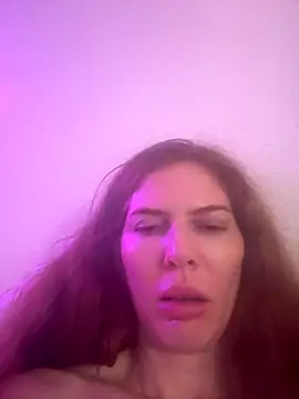 Snapshot of redheadangel_5 chatting on November 29, 2025, 9:45 am redheadangel 5 online show from November 29, 2025, 9:45 am