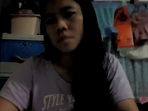 Snapshot of xxdreamgirl69 chatting on February 1, 2026, 8:18 pm xxdreamgirl69 online show from February 1, 2026, 8:18 pm