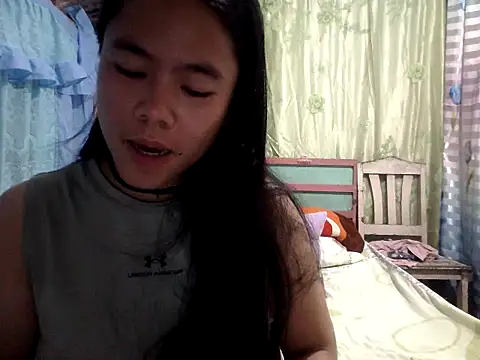 Snapshot of xxdreamgirl69 chatting on February 19, 2026, 3:02 am xxdreamgirl69 online show from February 19, 2026, 3:02 am