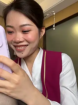 youyou-baby999 online show from March 7, 2026, 5:26 am