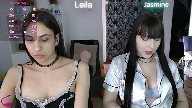JasmineAdamss online show from March 26, 2026, 10:32 am