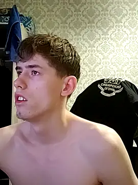 FreeRich online show from December 3, 2025, 1:35 am