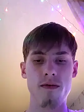 FreeRich online show from December 22, 2025, 3:53 pm