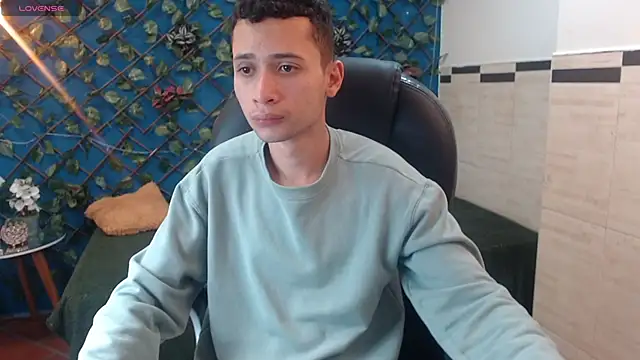 LucassSmith11 online show from January 6, 2026, 12:20 pm