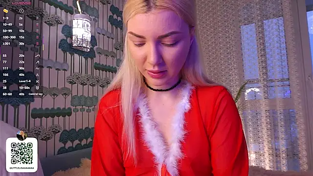 Snapshot of ElizzaBed chatting on December 18, 2025, 5:24 am ElizzaBed online show from December 18, 2025, 5:24 am