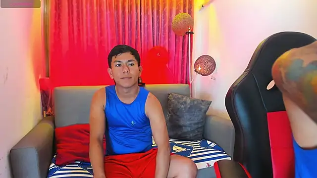 Snapshot of ALFON_SEB chatting on November 29, 2025, 6:55 pm ALFON SEB online show from November 29, 2025, 6:55 pm