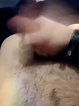 Snapshot of Avon19cm chatting on November 29, 2025, 3:42 am Avon19cm online show from November 29, 2025, 3:42 am