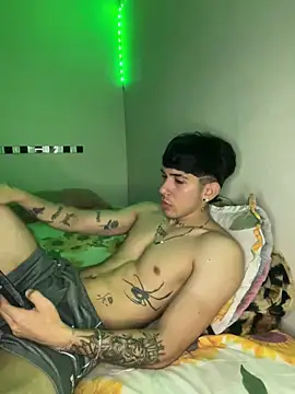 wil hot online show from November 29, 2025, 5:16 pm