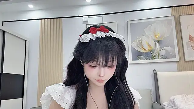 xiaoyu-8888 online show from February 9, 2026, 12:31 pm