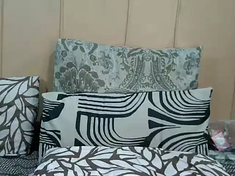 naughty horny bitch online show from March 4, 2026, 6:47 pm