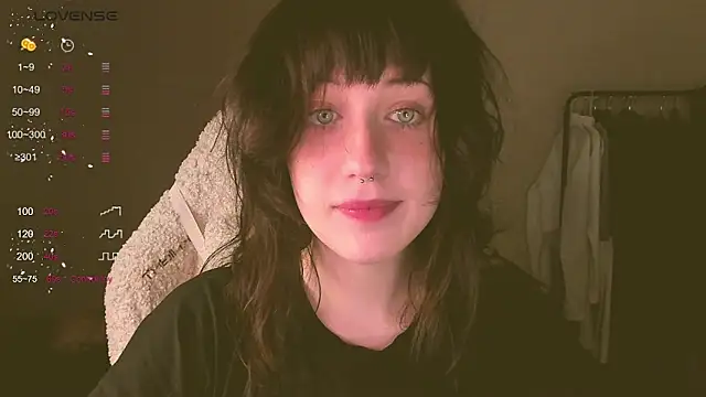 MePretty online show from September 16, 2025, 4:52 pm