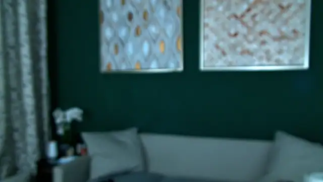 RoxanneJoy online show from February 4, 2026, 5:24 am