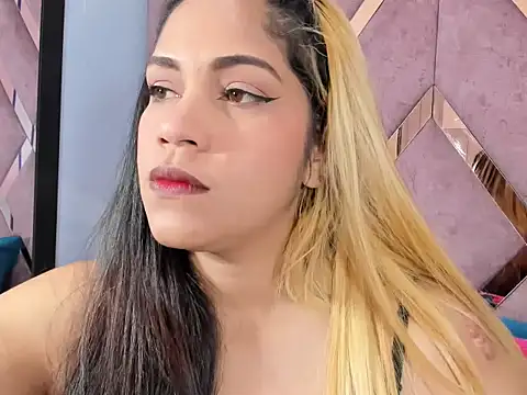 Faehlis   online show from December 17, 2025, 4:07 am