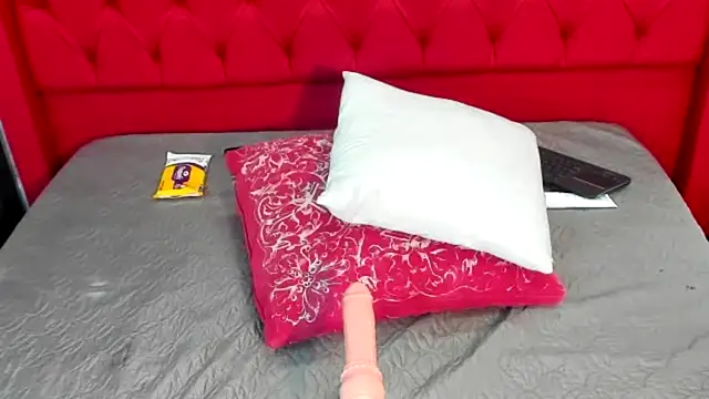 jay Bluee1 online show from December 20, 2025, 2:18 am