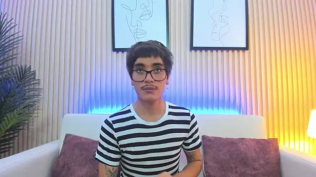 Antonio rowan online show from December 1, 2025, 1:16 pm