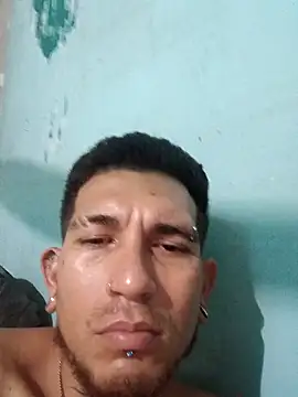 macarywillm online show from April 14, 2026, 5:24 am