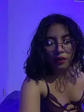 Arely-L1 online show from February 6, 2026, 5:45 am