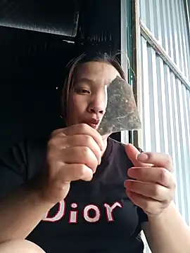 Evelyn-n online show from March 26, 2026, 4:51 am