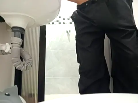 am cvo1824 online show from November 30, 2025, 9:08 pm