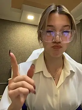 lilXdomii online show from January 13, 2026, 11:32 pm