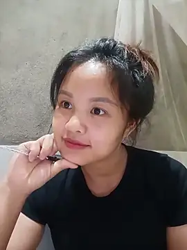 Pretty-haert online show from June 7, 2026, 4:38 am