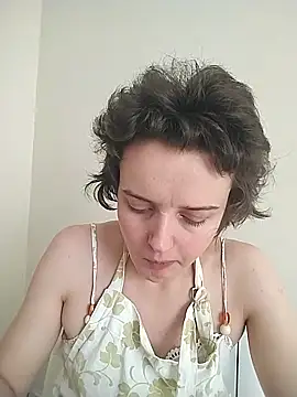 Amy01112 online show from June 3, 2026, 4:34 pm