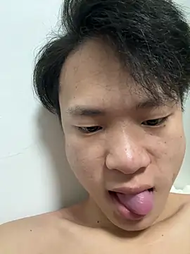 xiaoshuai2660 online show from December 1, 2025, 8:19 am