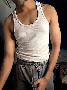 Snapshot of fitboy_xxx chatting on December 2, 2025, 9:43 pm fitboy xxx online show from December 2, 2025, 9:43 pm