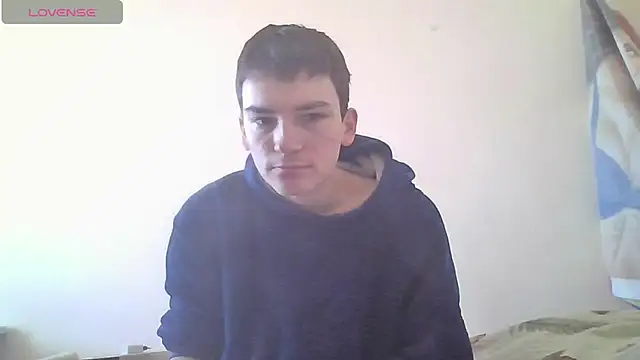 leo cutie online show from February 10, 2026, 10:19 am