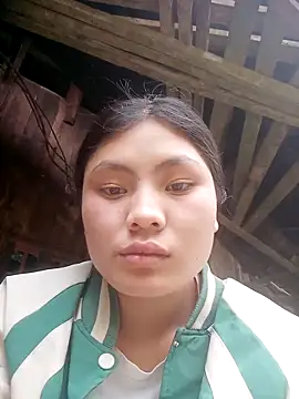 Hilary-123 online show from April 2, 2026, 5:27 am