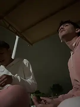 Latin boys79 online show from December 17, 2025, 5:57 am