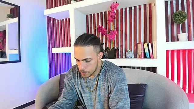 PatrickS25 online show from February 24, 2026, 4:10 am