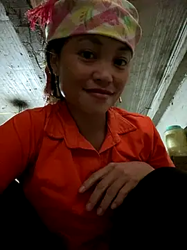 Lilik2 online show from December 17, 2025, 8:09 am