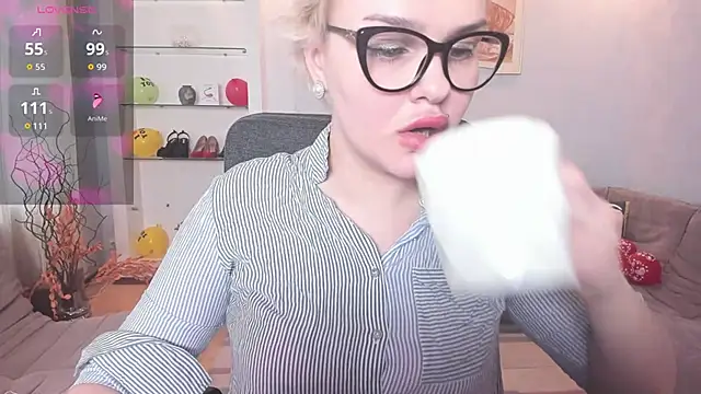 KamillaJei online show from February 24, 2026, 6:11 am