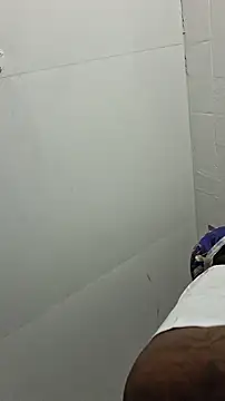 Snapshot of Cbelite1 chatting on February 23, 2026, 10:34 am Cbelite1 online show from February 23, 2026, 10:34 am